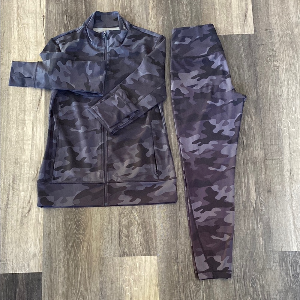 Lole Camouflage Track Jacket and Leggings Set